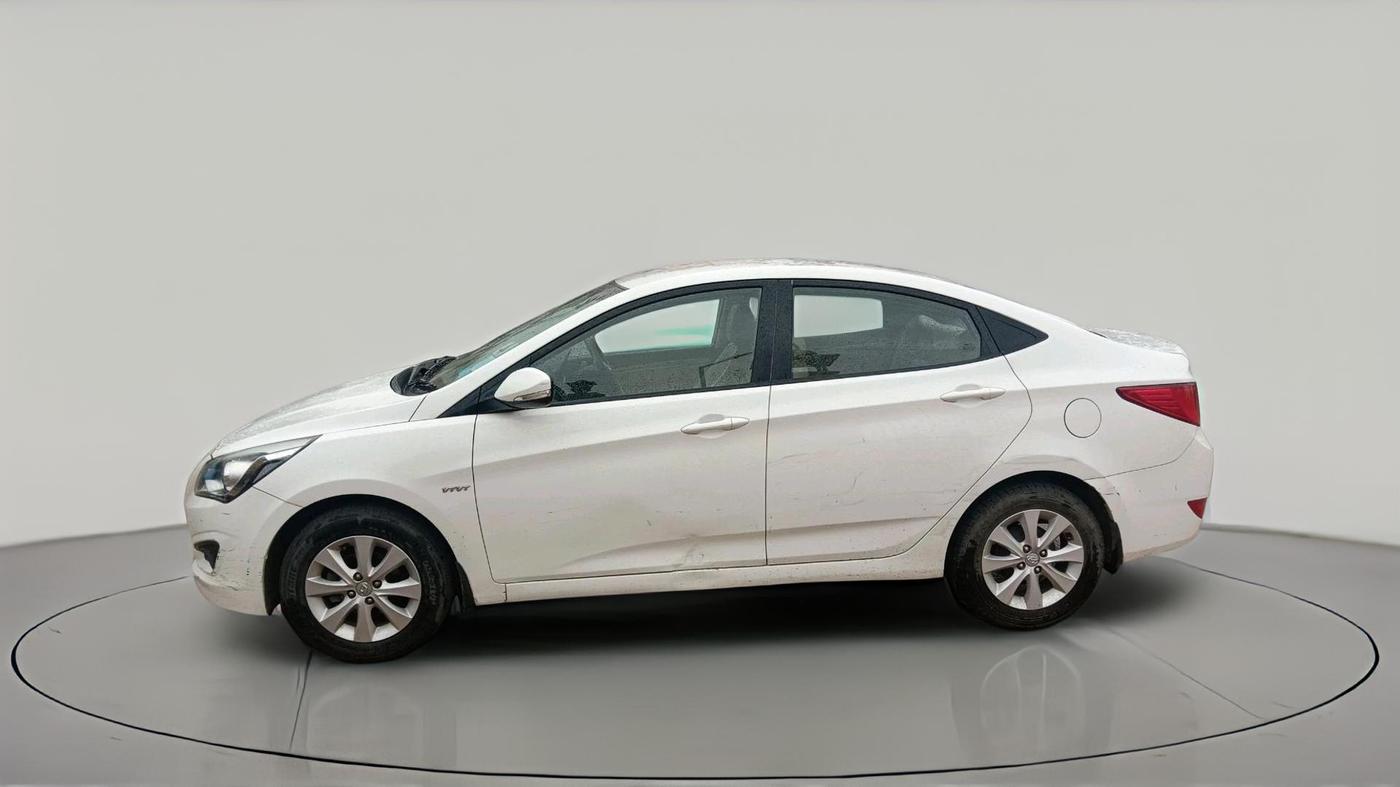 2017 Hyundai Verna 1.6 VTVT S AT, Petrol, Automatic, 60,384 km, exterior