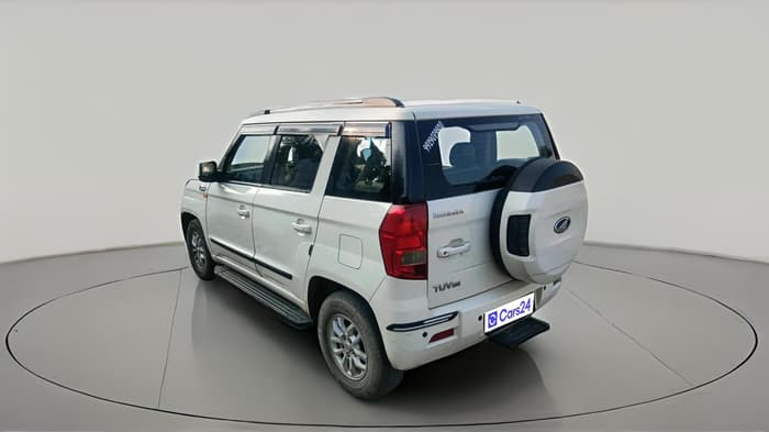 2018 Mahindra TUV300 T8, Diesel, Manual, 1,16,488 km, exterior