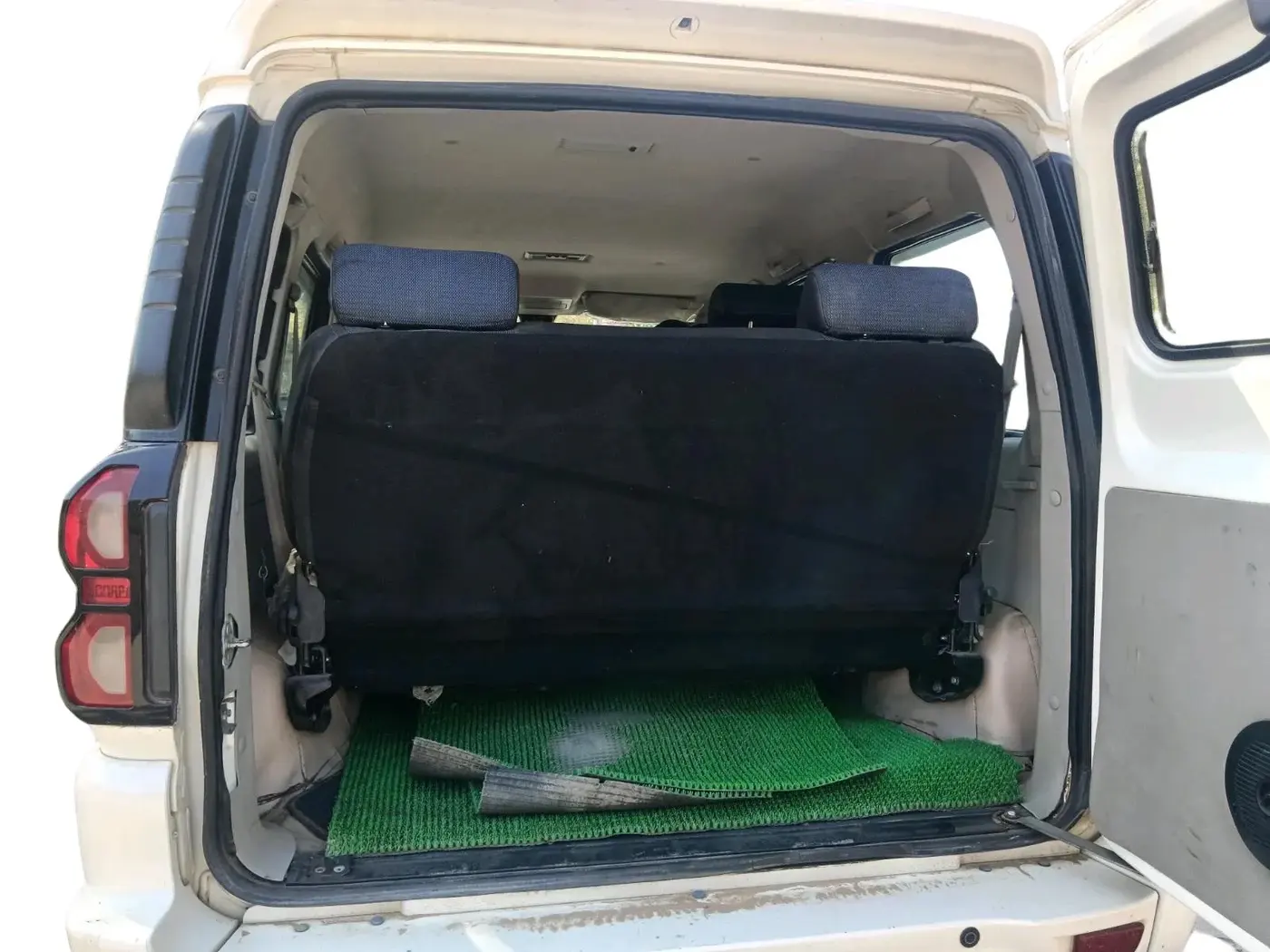 2018 Mahindra Scorpio S11 2WD, Diesel, Manual, 2,08,625 km, exterior