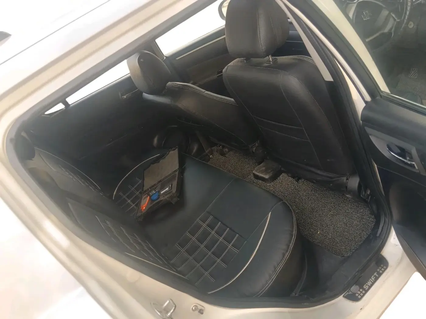2015 Maruti Swift VDI, Diesel, Manual, 1,58,428 km, interior