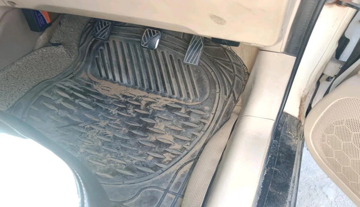 2012 Maruti Swift Dzire VDI, Diesel, Manual, 2,13,059 km, interior