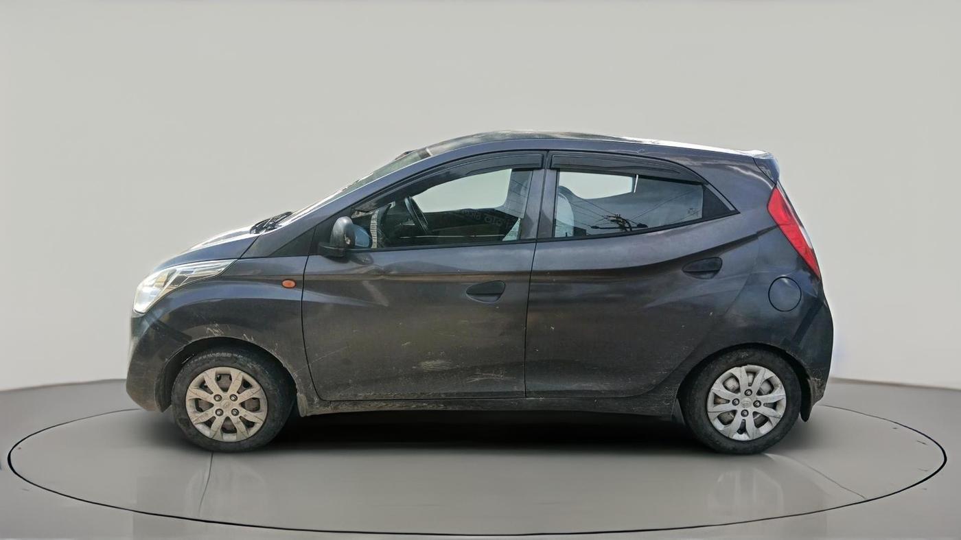 2016 Hyundai Eon MAGNA +, Petrol, Manual, 90,445 km, exterior