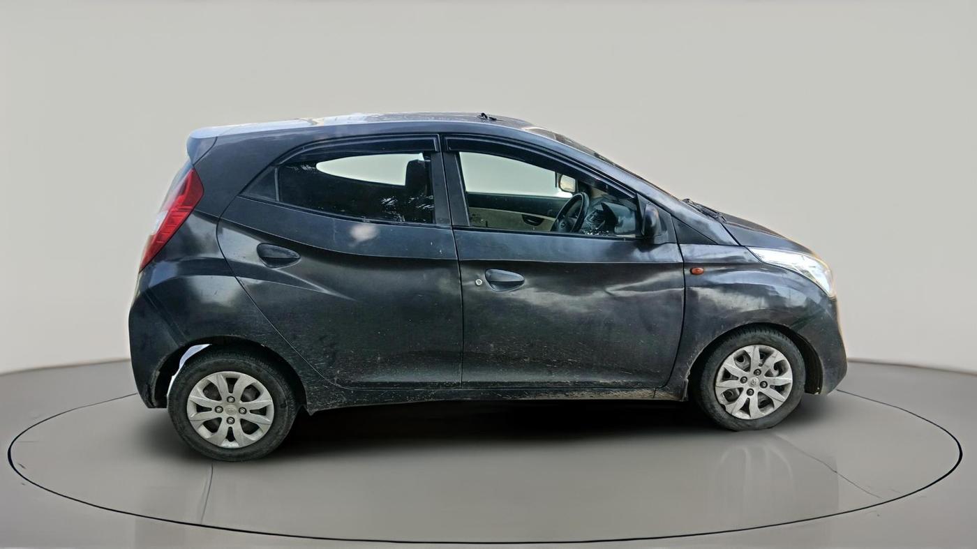 2016 Hyundai Eon MAGNA +, Petrol, Manual, 90,445 km, exterior