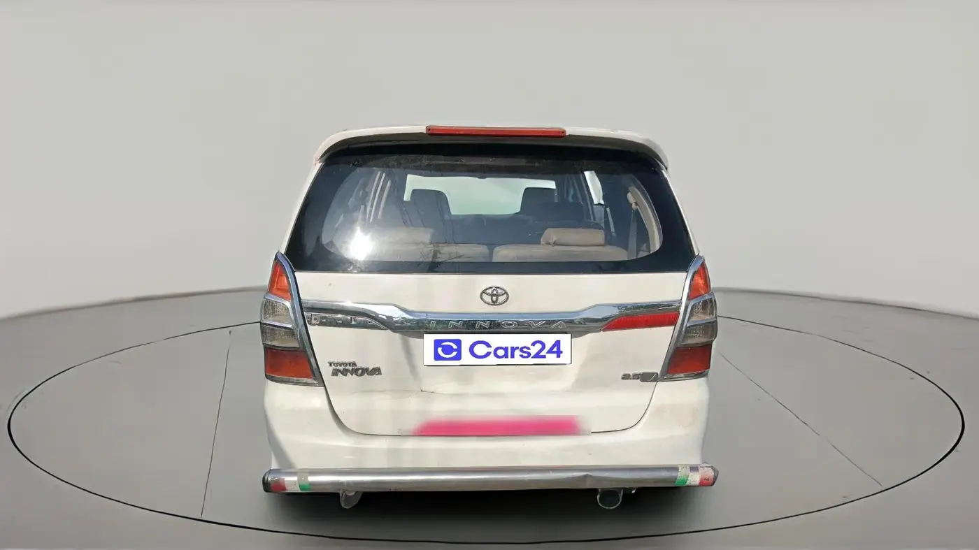 2013 Toyota Innova G1 2.5, Diesel, Manual, 30,933 km, exterior