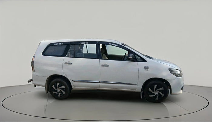 2013 Toyota Innova G1 2.5, Diesel, Manual, 30,933 km, exterior