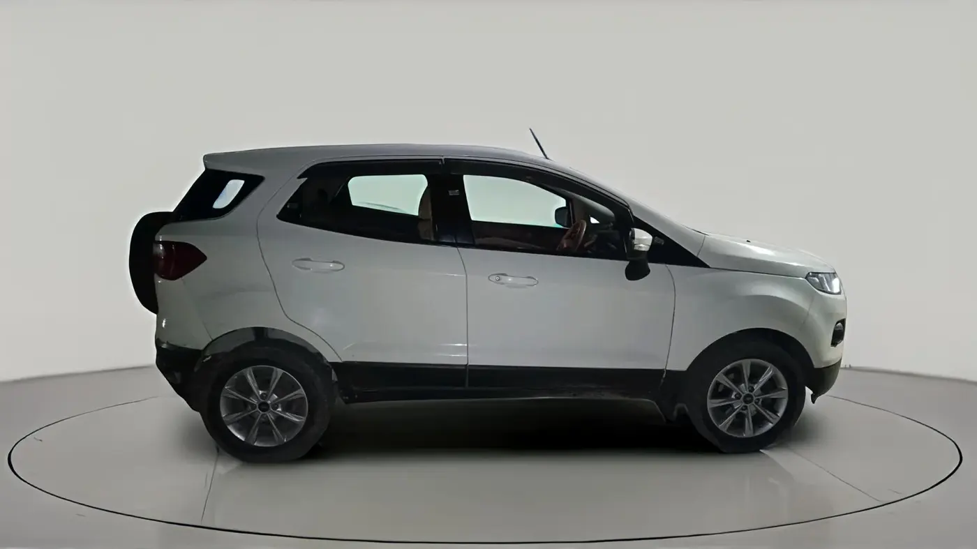 2013 Ford Ecosport AMBIENTE 1.5L DIESEL, Diesel, Manual, 1,66,983 km, exterior