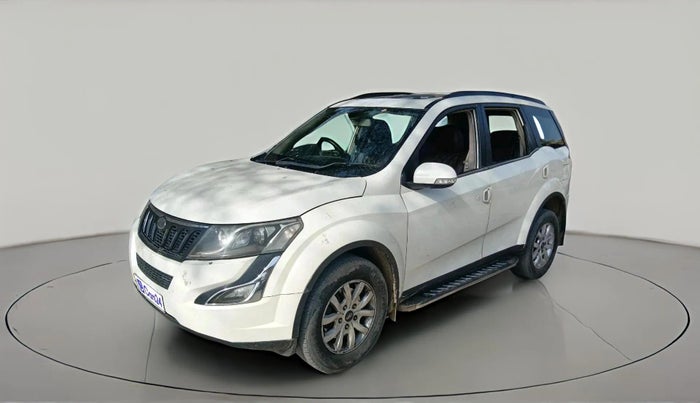 2017 Mahindra XUV500 W10, Diesel, Manual, 89,525 km, exterior