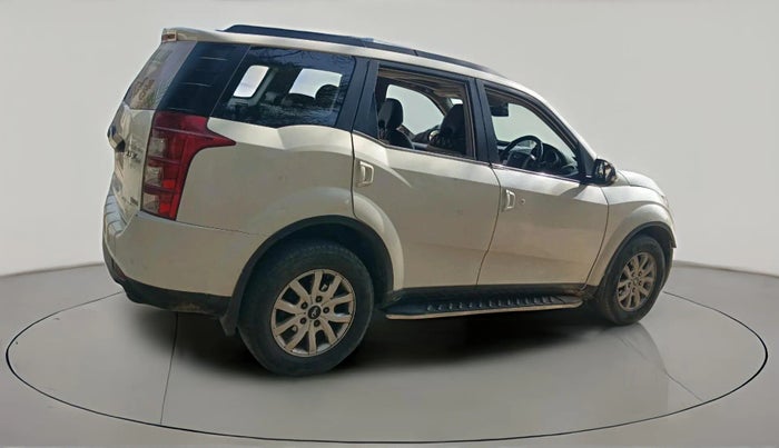 2017 Mahindra XUV500 W10, Diesel, Manual, 89,525 km, exterior