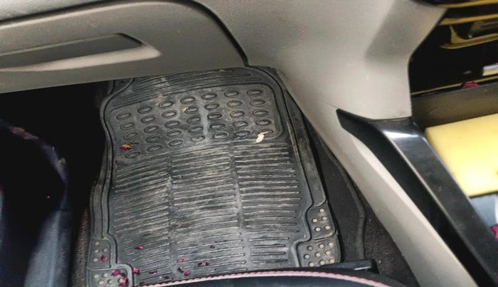 2014 Ford Ecosport TITANIUM 1.5L DIESEL, Diesel, Manual, 87,943 km, interior