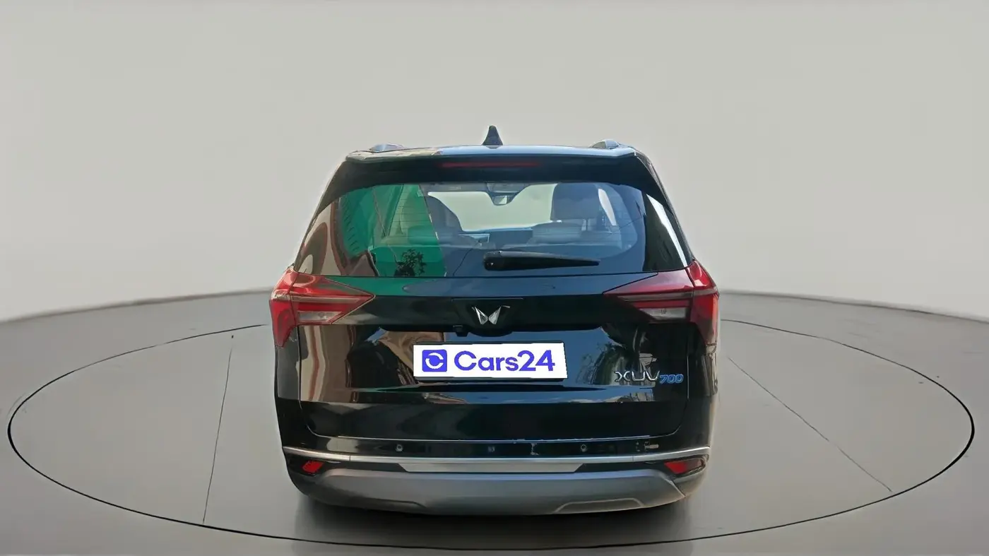 2024 Mahindra XUV700 AX 7 Luxury Pack D MT 6 STR, Diesel, Manual, 77,082 km, exterior