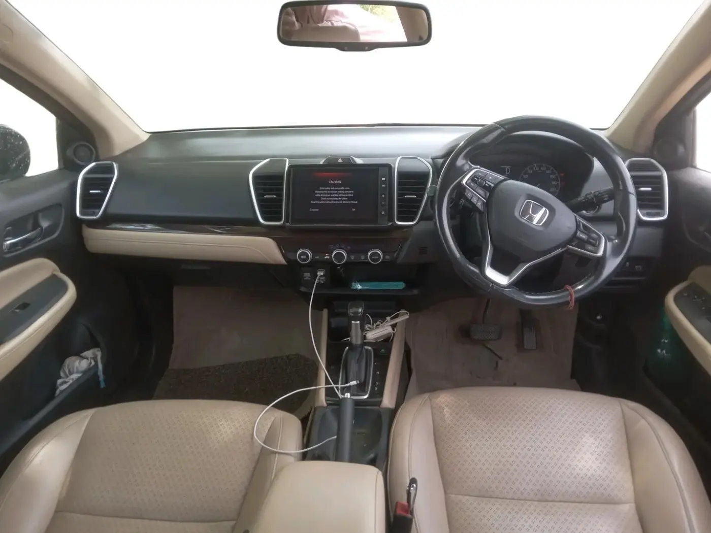 2020 Honda City 1.5L I-VTEC ZX CVT, CNG, Automatic, 89,948 km, interior