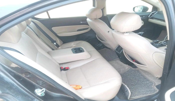 2020 Honda City 1.5L I-VTEC ZX CVT, CNG, Automatic, 89,948 km, interior