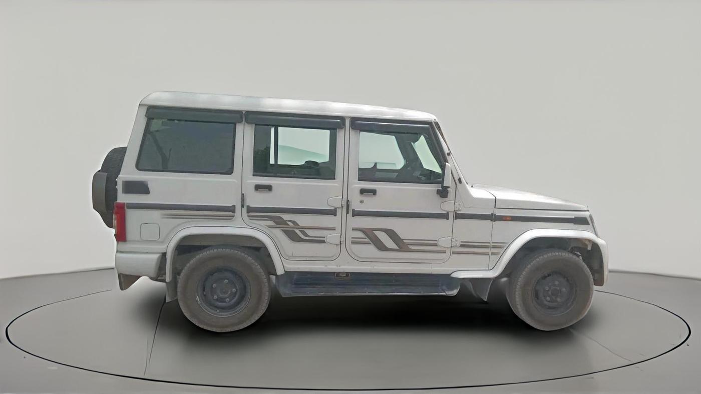2021 Mahindra Bolero B6 (O), Diesel, Manual, 1,41,217 km, exterior