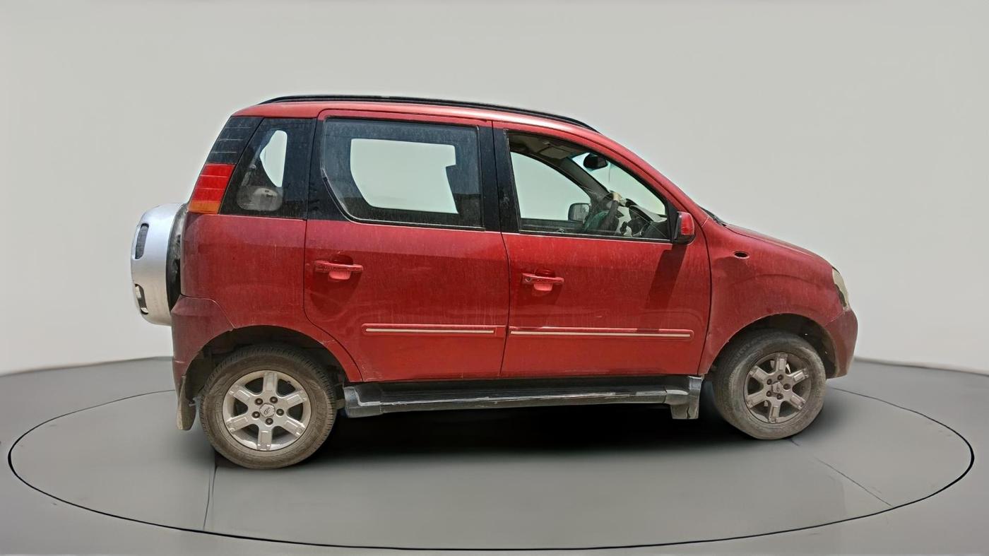 2012 Mahindra Quanto C8, Diesel, Manual, 1,21,947 km, exterior