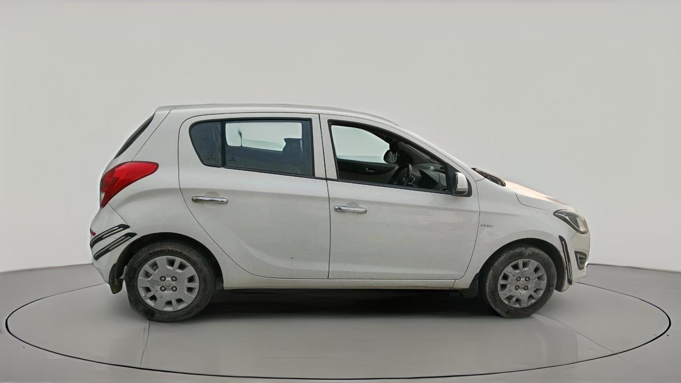 2012 Hyundai i20 MAGNA 1.2, Petrol, Manual, 80,704 km, exterior