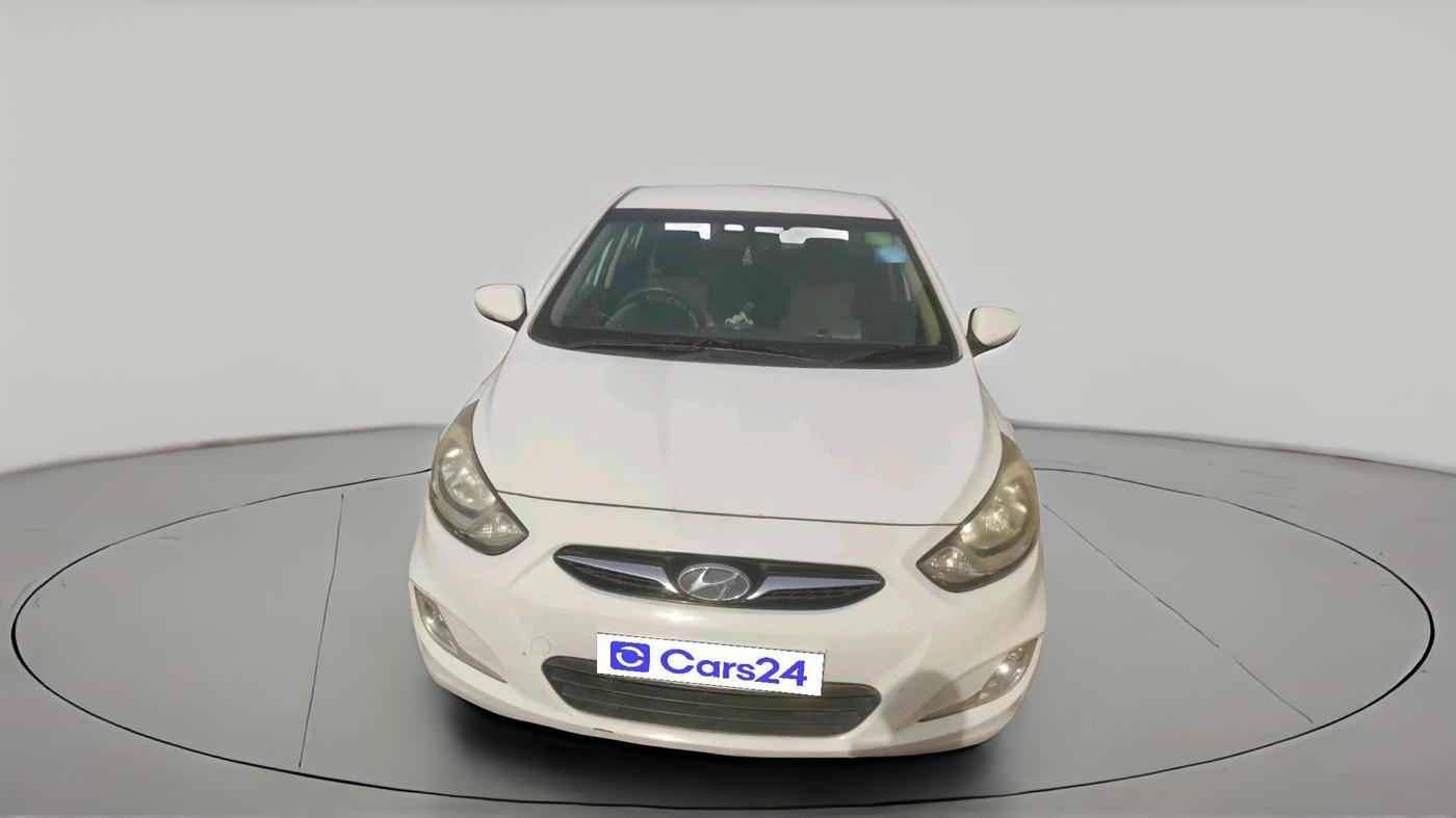 2014 Hyundai Verna FLUIDIC 1.6 CRDI EX, Diesel, Manual, 80,000 km, exterior