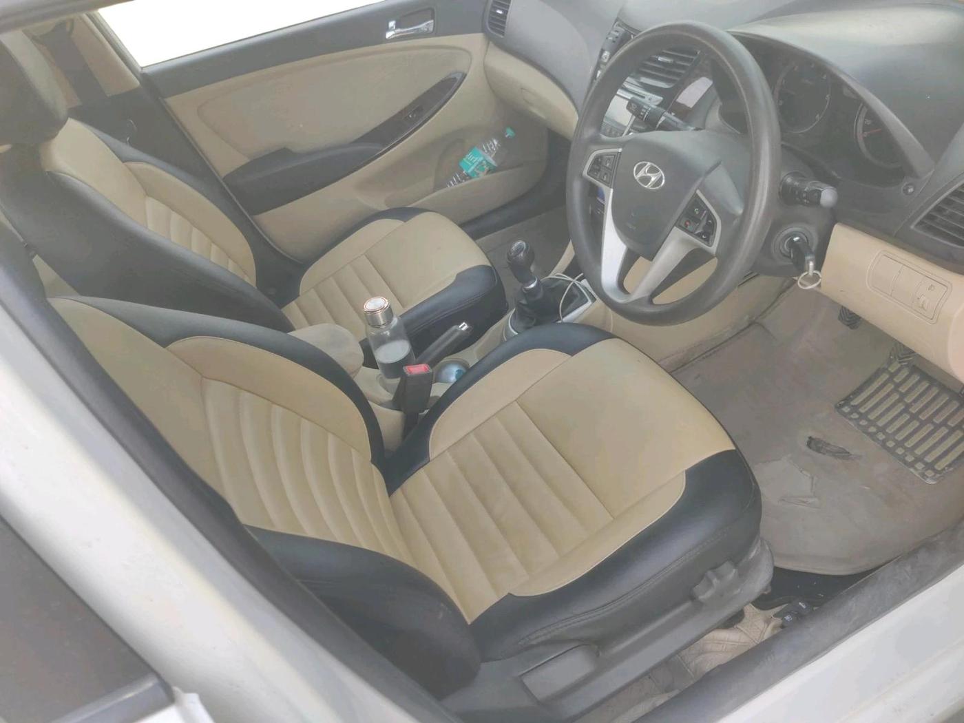 2014 Hyundai Verna FLUIDIC 1.6 CRDI EX, Diesel, Manual, 80,000 km, interior