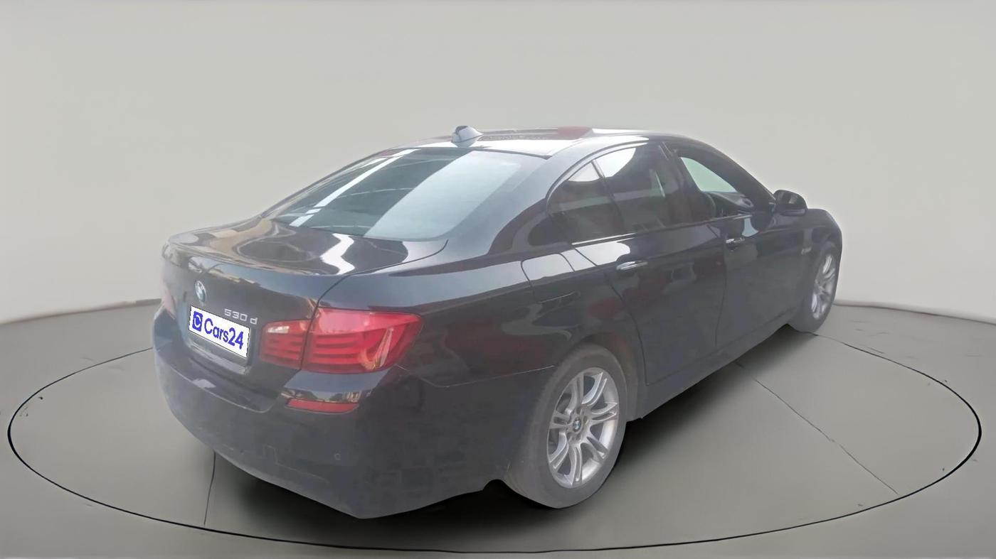 2013 BMW 5 Series 530D 3.0, Diesel, Automatic, 90,000 km, exterior