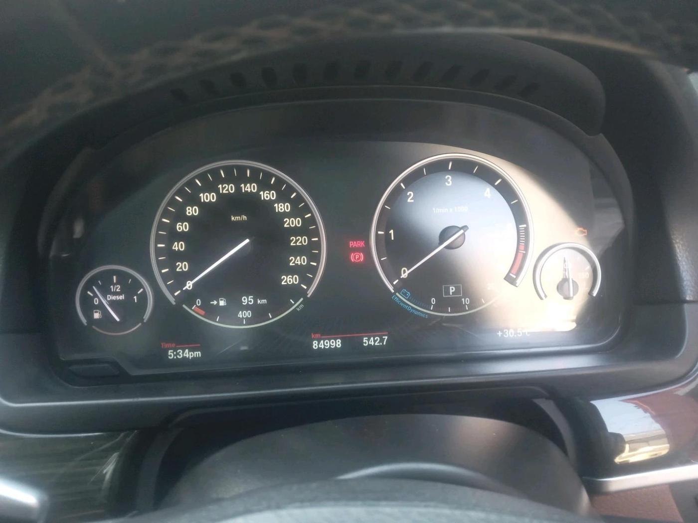 2013 BMW 5 Series 530D 3.0, Diesel, Automatic, 90,000 km, interior