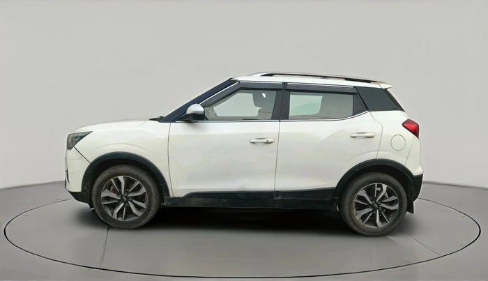 2019 Mahindra XUV300 W8 (O) 1.5 DIESEL, Diesel, Manual, 1,43,574 km, exterior