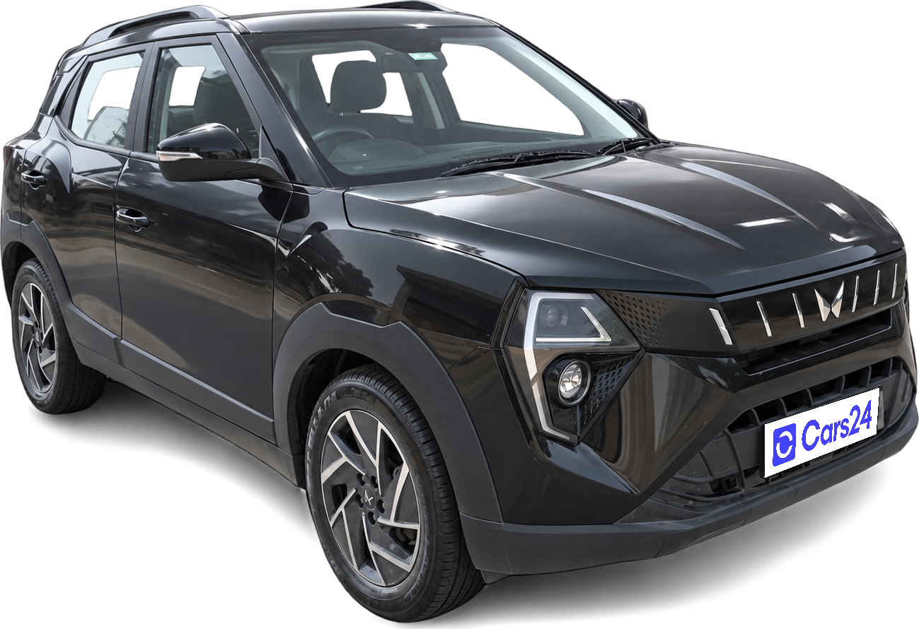 2024 Mahindra XUV 3XO - SUV - Petrol - Manual - ₹10.50 lakh
