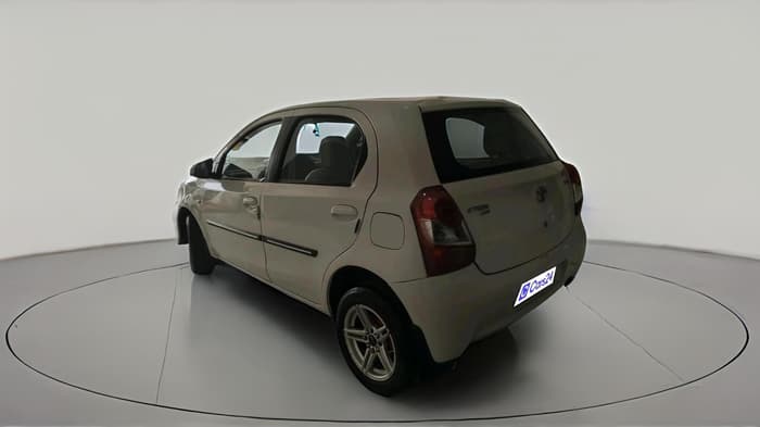 2015 Toyota Etios Liva GD, Diesel, Manual, 86,117 km, exterior