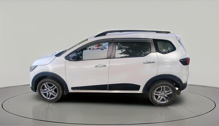 2022 Renault TRIBER RXZ, Petrol, Manual, 1,35,102 km, exterior