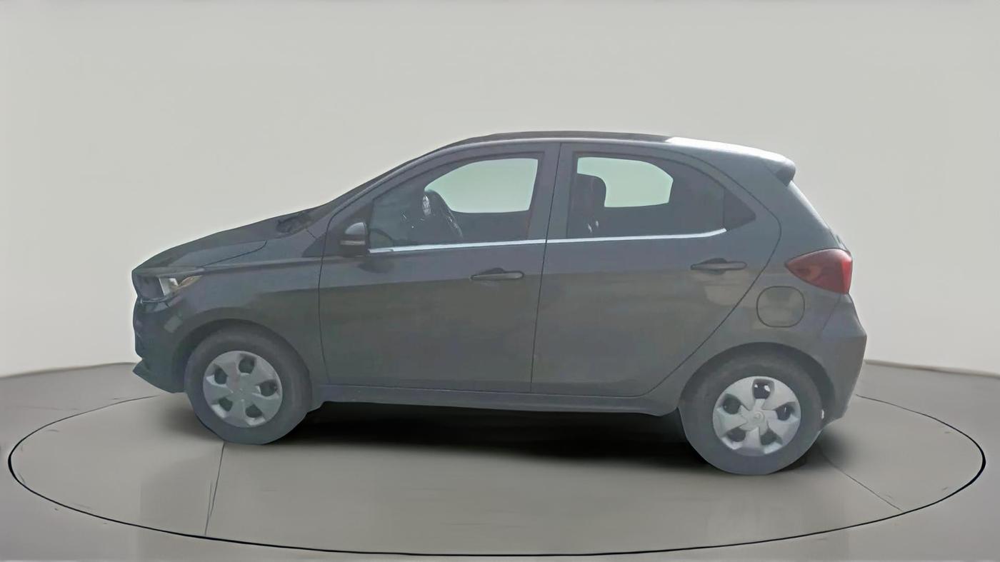 2020 Tata Tiago XT PETROL, Petrol, Manual, 1,03,474 km, exterior