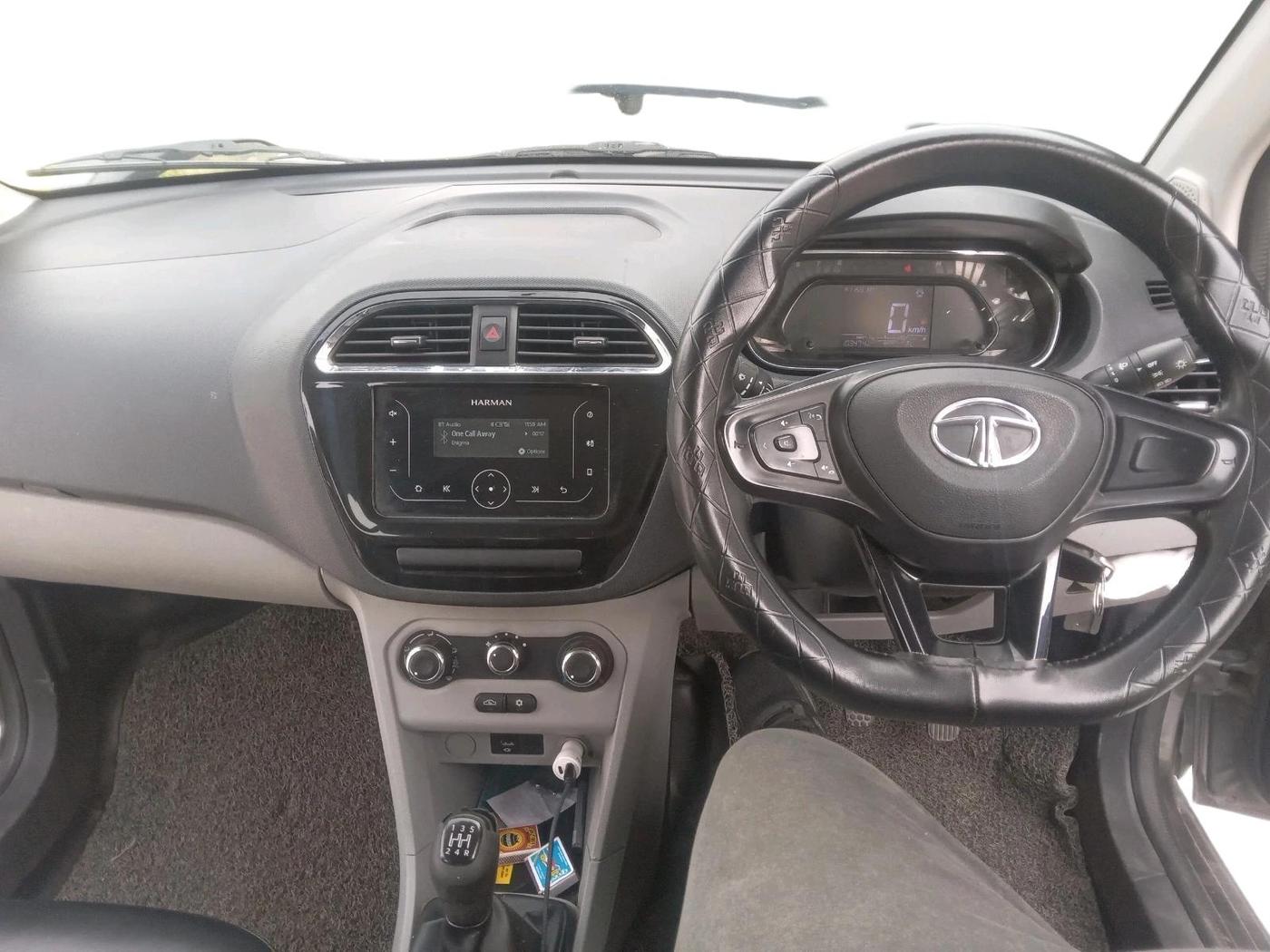 2020 Tata Tiago XT PETROL, Petrol, Manual, 1,03,474 km, interior