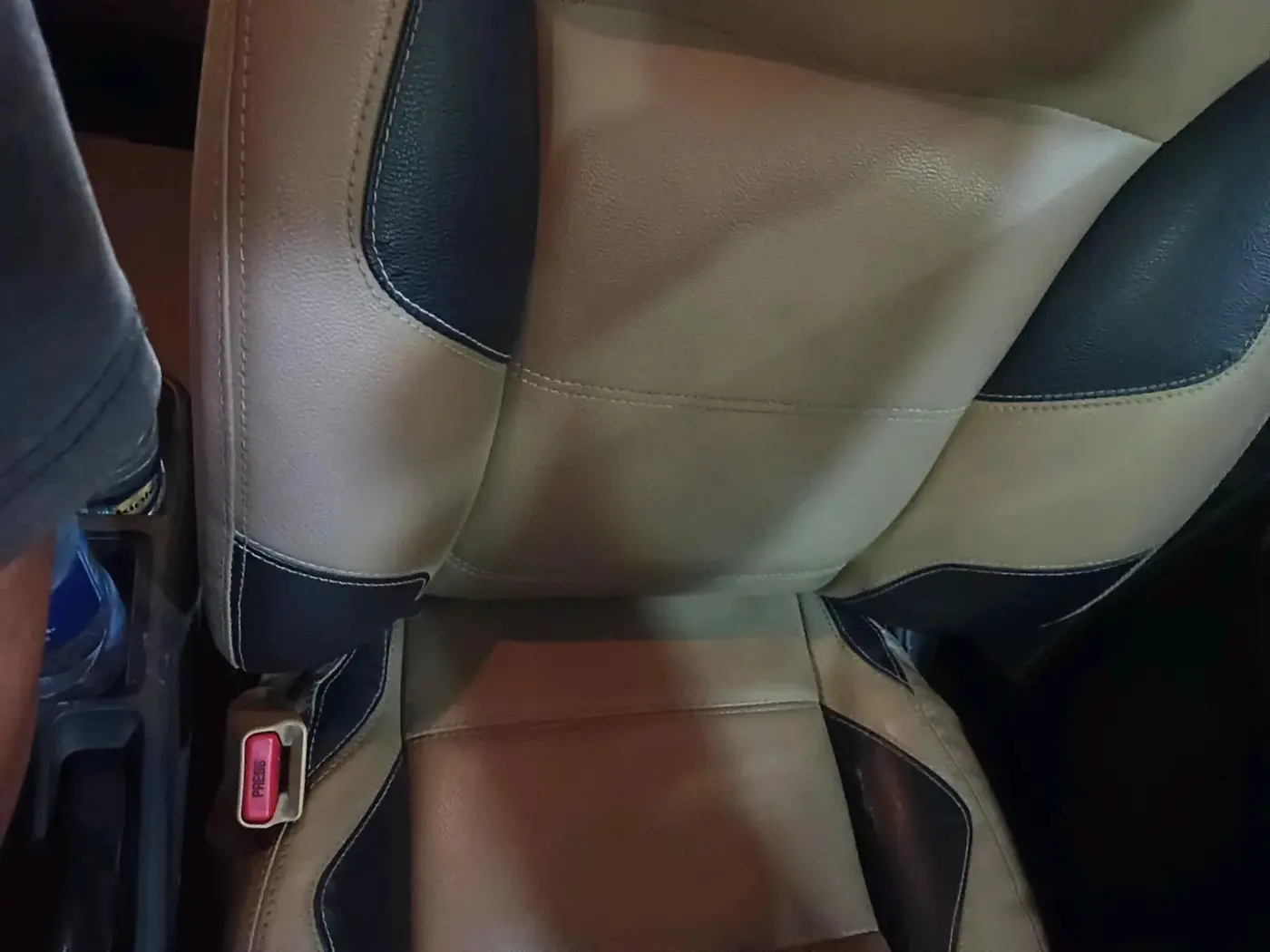 2015 Honda Jazz 1.5L I-DTEC SV, Diesel, Manual, 1,18,627 km, interior
