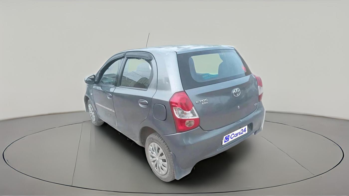 2013 Toyota Etios Liva GD, Diesel, Manual, 1,63,920 km, exterior