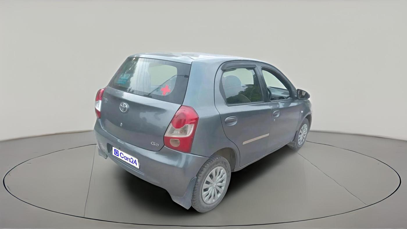 2013 Toyota Etios Liva GD, Diesel, Manual, 1,63,920 km, exterior