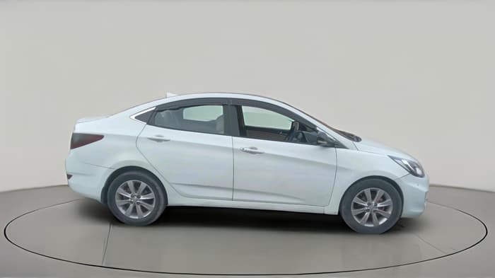2012 Hyundai Verna FLUIDIC 1.6 CRDI, Diesel, Manual, 1,43,878 km, exterior