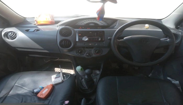 2013 Toyota Etios GD, Diesel, Manual, 1,13,744 km, interior