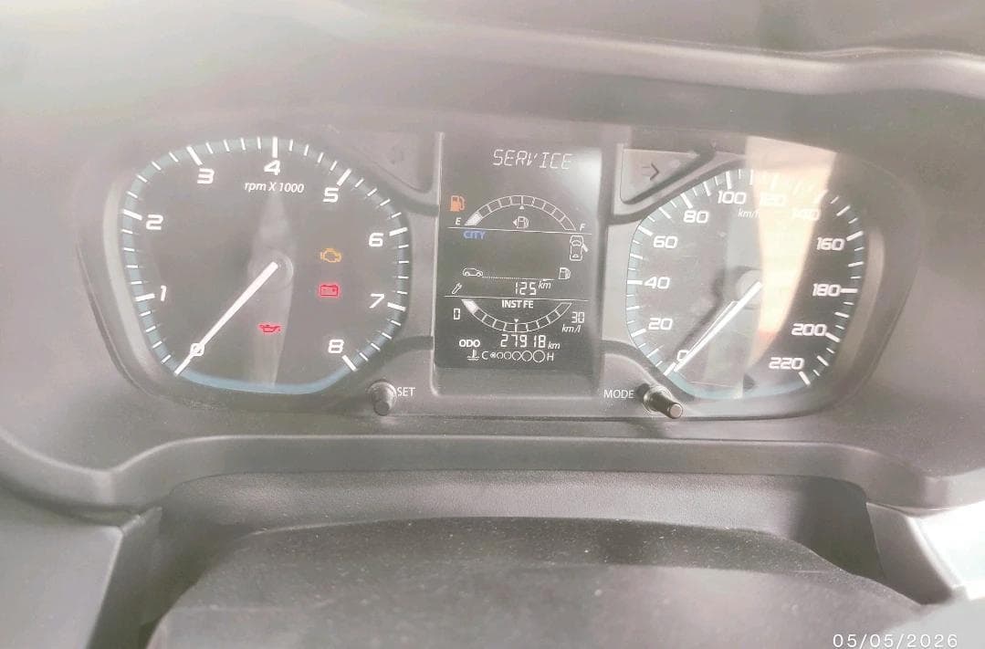 2024 Tata ALTROZ XM PETROL, Petrol, Manual, 27,920 km, interior