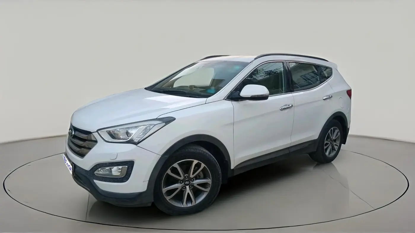 2014 Hyundai Santa Fe 2 WD AT, Diesel, Automatic, 1,18,627 km, exterior