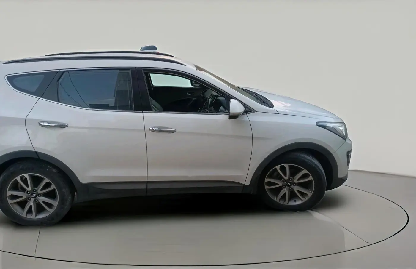 2014 Hyundai Santa Fe 2 WD AT, Diesel, Automatic, 1,18,627 km, exterior