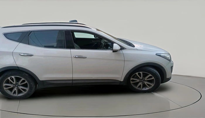 2014 Hyundai Santa Fe 2 WD AT, Diesel, Automatic, 94,235 km, exterior