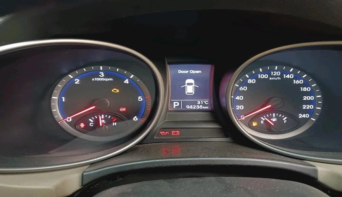 2014 Hyundai Santa Fe 2 WD AT, Diesel, Automatic, 94,235 km, interior