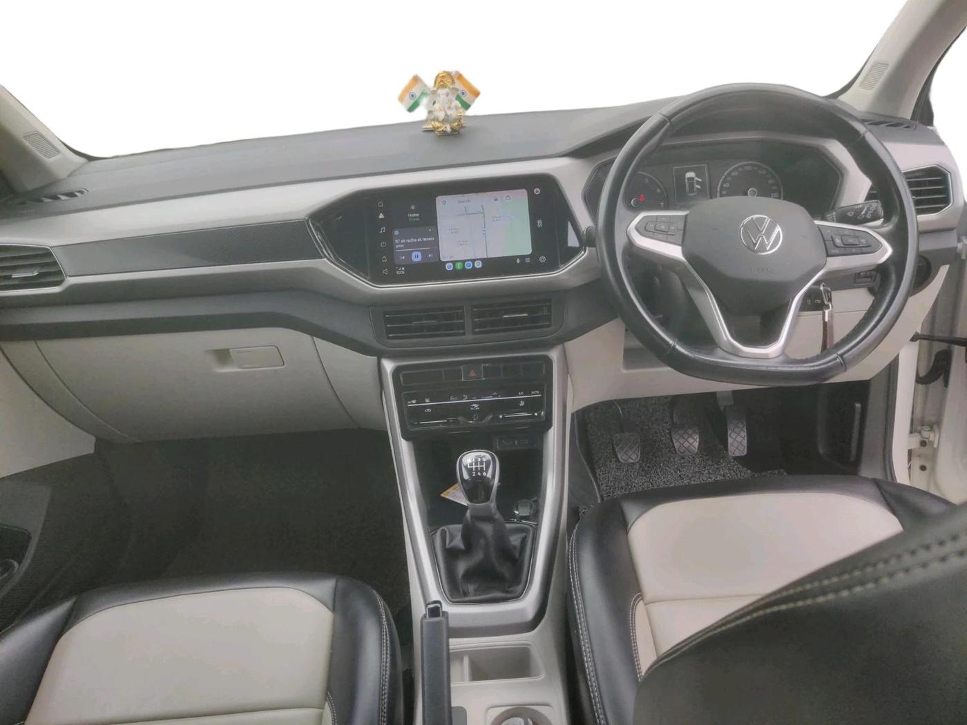 2022 Volkswagen TAIGUN HIGHLINE 1.0 TSI MT, Petrol, Manual, 51,469 km, interior