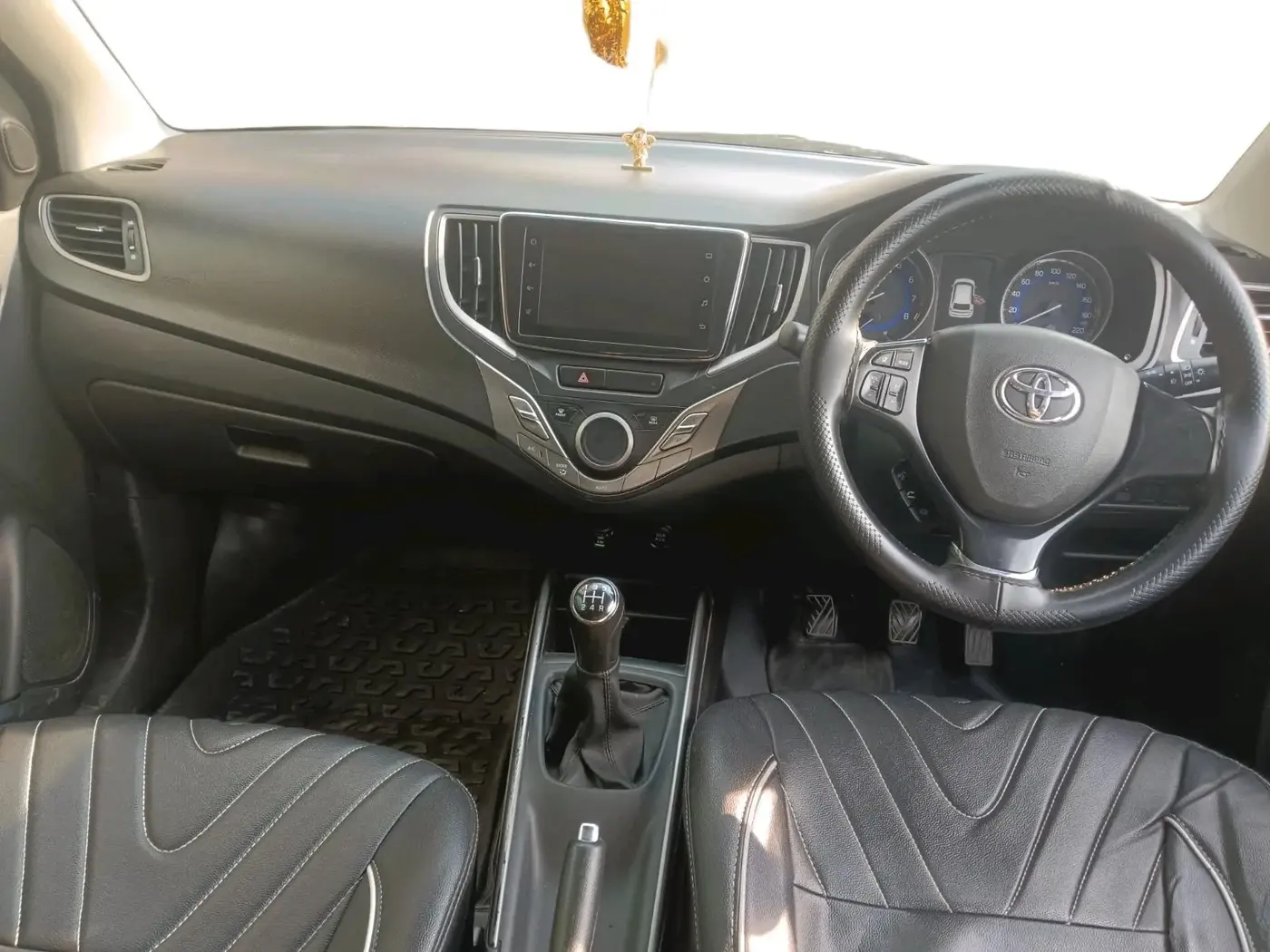 2019 Toyota Glanza G ISG, Petrol, Manual, 1,32,500 km, interior