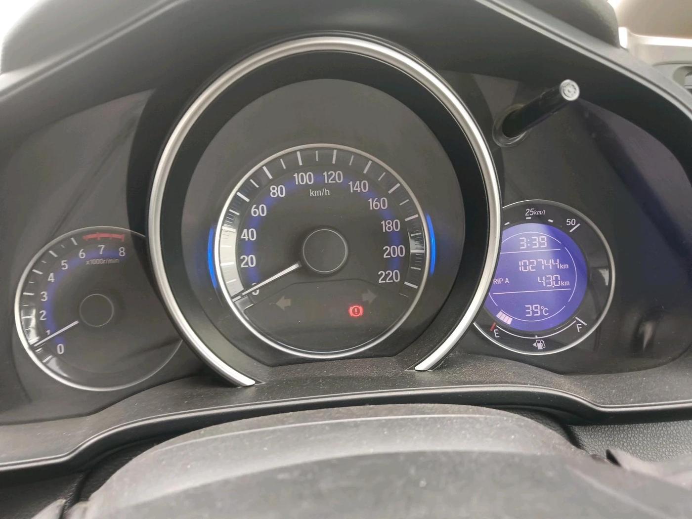 2018 Honda WR-V 1.2L I-VTEC VX MT, Petrol, Manual, 1,02,744 km, interior