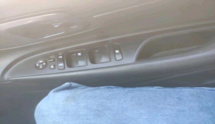 2022 Hyundai NEW I20 SPORTZ 1.2 MT, Petrol, Manual, 79,564 km, interior