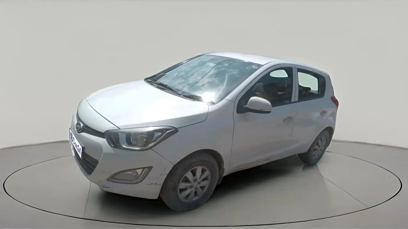 2014 Hyundai i20 SPORTZ 1.4 CRDI, Diesel, Manual, 1,79,000 km, exterior