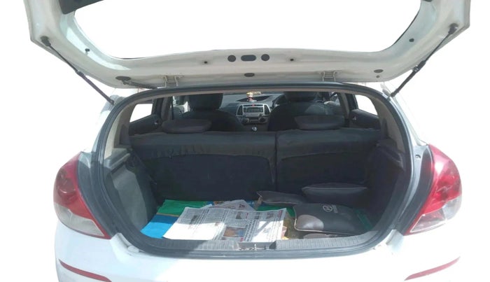 2014 Hyundai i20 SPORTZ 1.4 CRDI, Diesel, Manual, 1,77,623 km, exterior