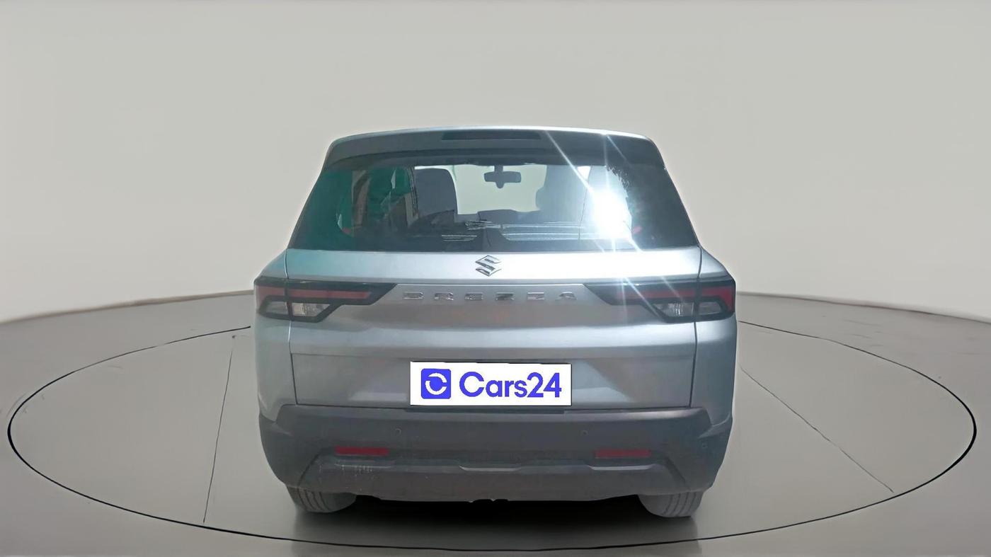 2025 Maruti BREZZA VXI, Petrol, Manual, 4,235 km, exterior