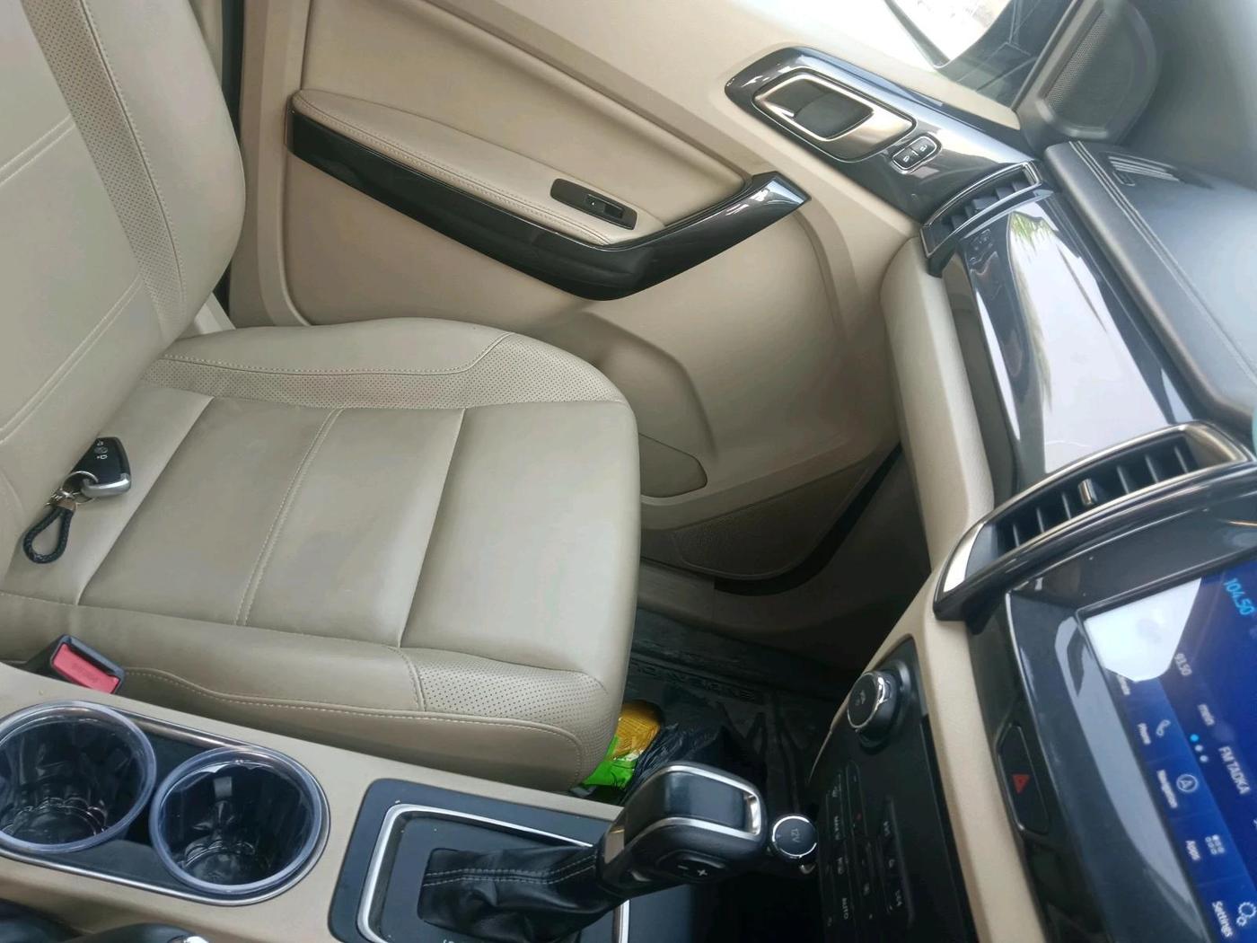 2021 Ford Endeavour SPORT 2.0 4X4 AT, Diesel, Automatic, 78,746 km, interior