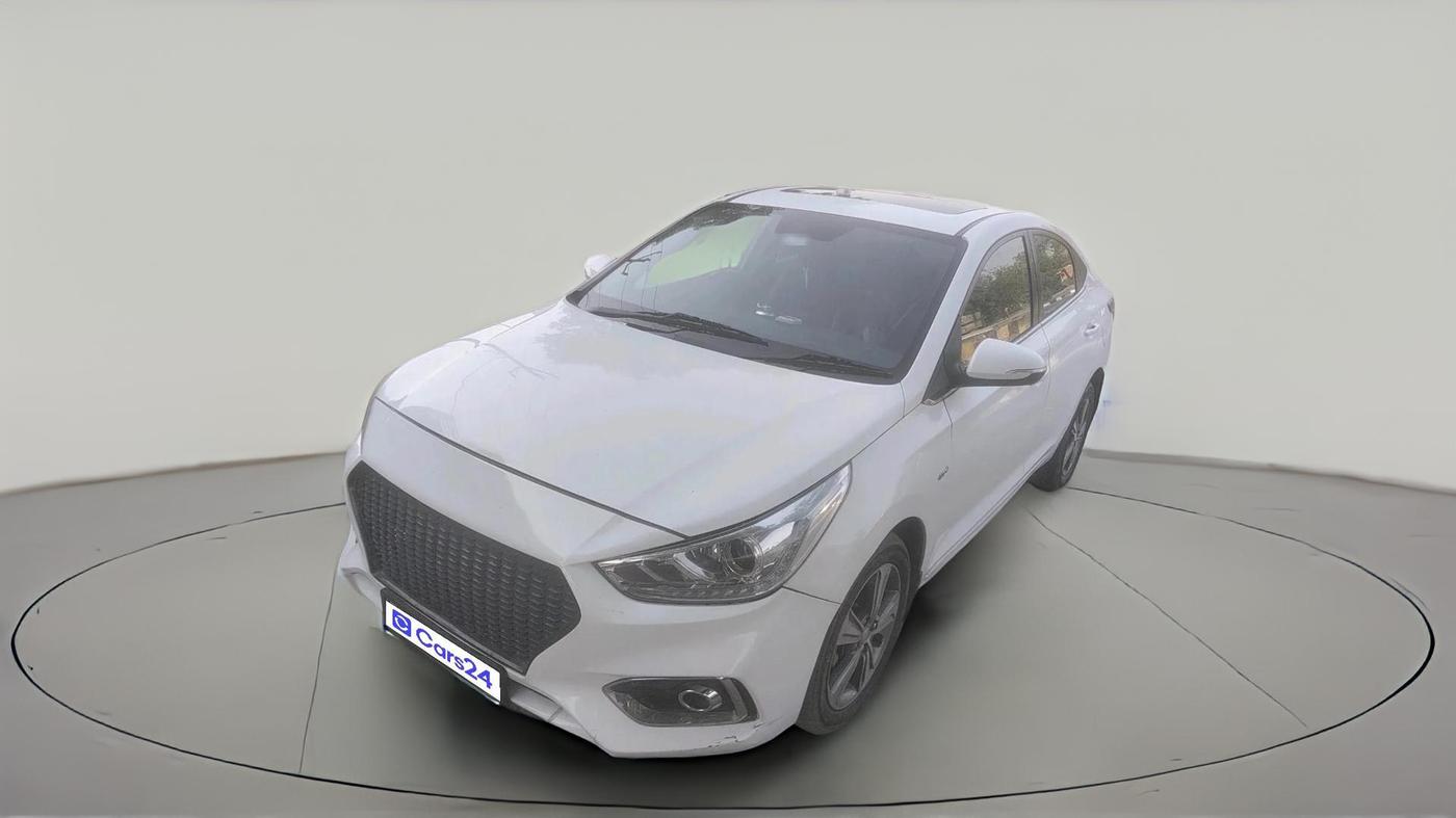 2018 Hyundai Verna 1.6 CRDI SX + AT, Diesel, Automatic, 1,45,553 km, exterior