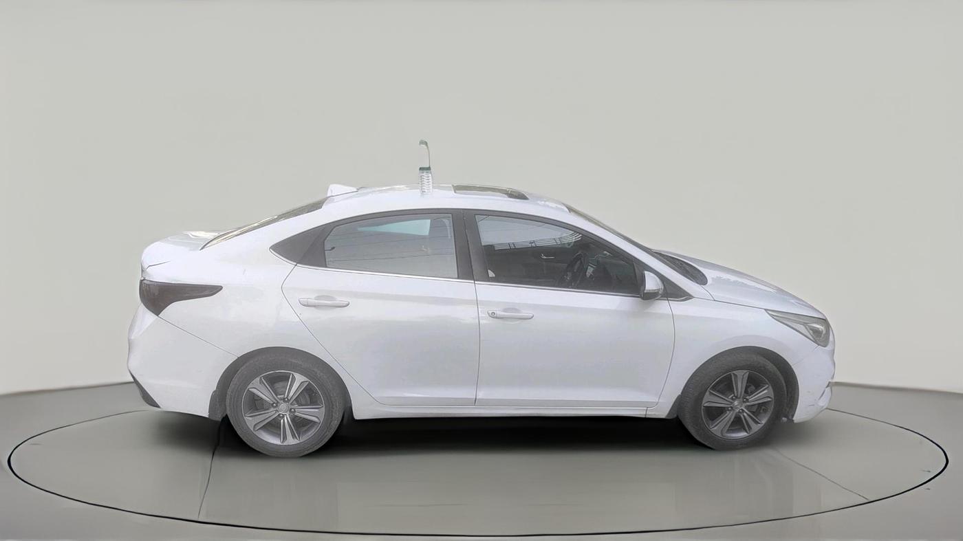 2018 Hyundai Verna 1.6 CRDI SX + AT, Diesel, Automatic, 1,45,553 km, exterior