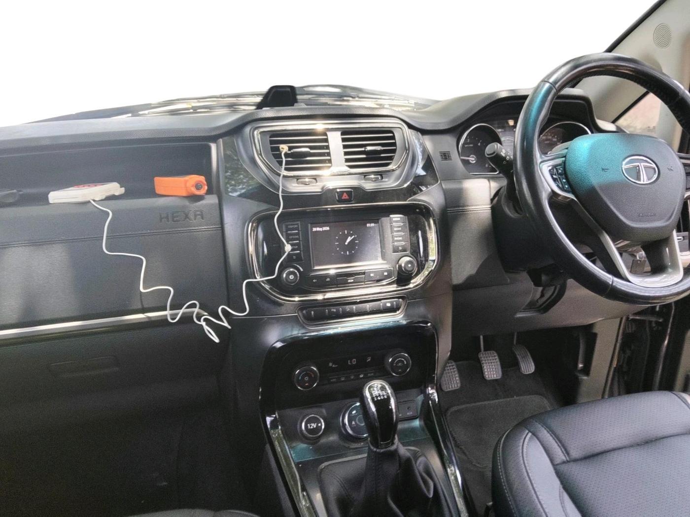 2018 Tata Hexa XT 4X2 6 STR, Diesel, Manual, 82,565 km, interior